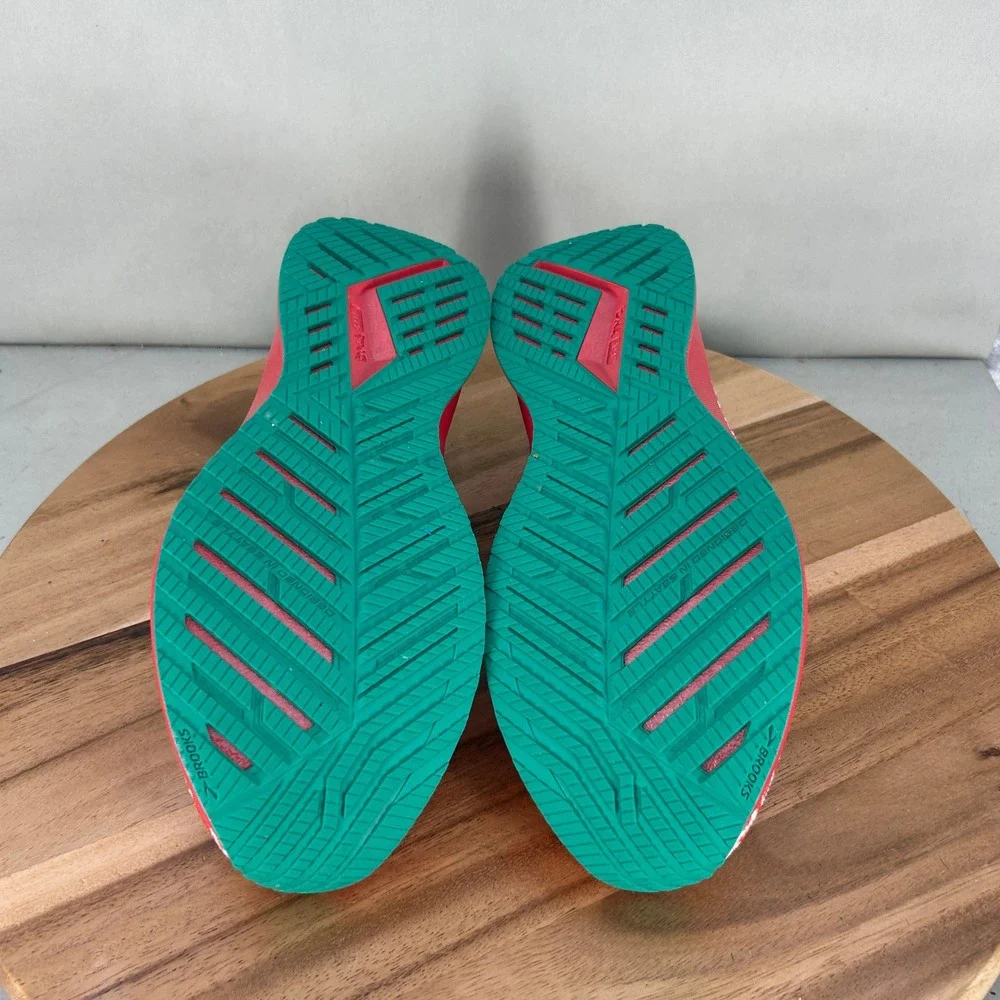 Brooks excellent used